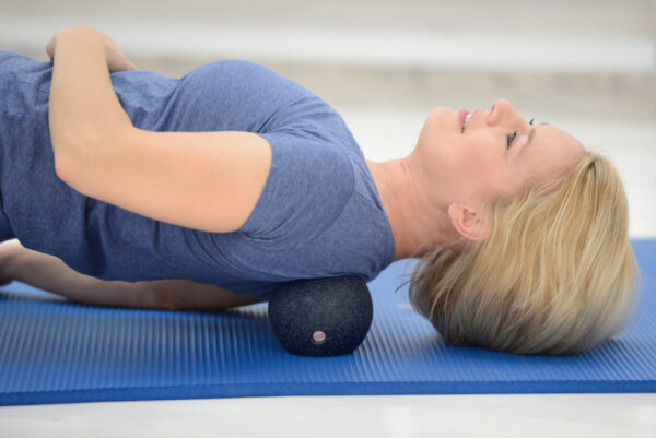SISSEL® MYOFASCIA massaažipall Ø 12cm, must - Image 4
